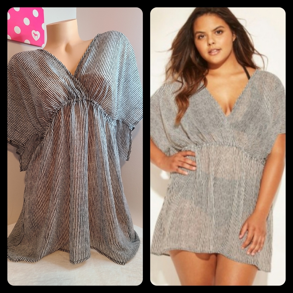 Cover 2 Cover Black and White Striped Swim Cover-Up